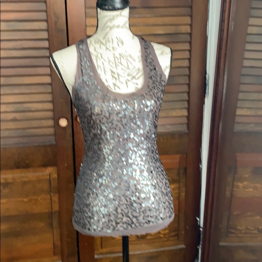 NWT Max Studio Sequenced razor back shirt size S